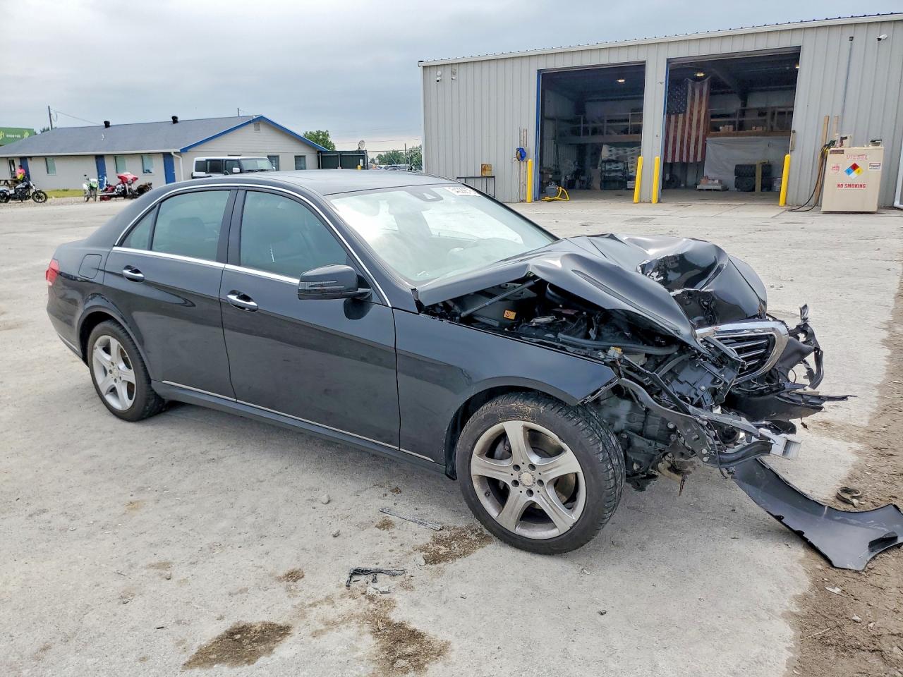 Mercedes-Benz E-Class 350