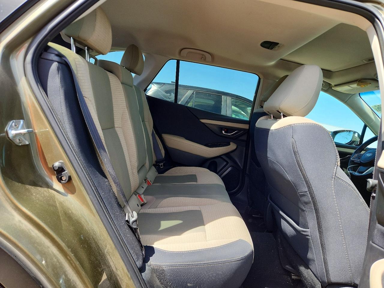 Subaru Outback Premium