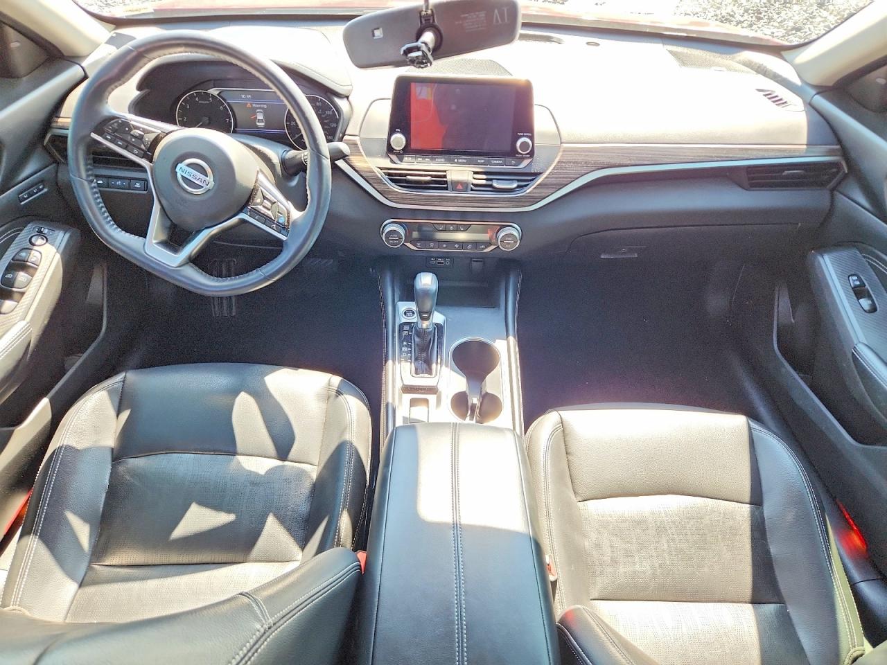 Nissan Altima Platinum