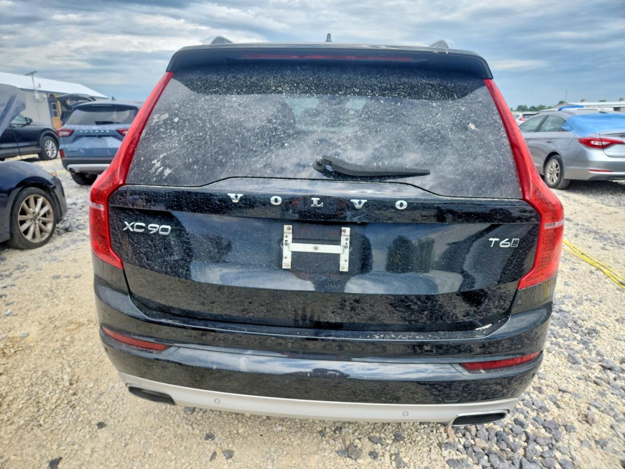 Volvo XC90 T6