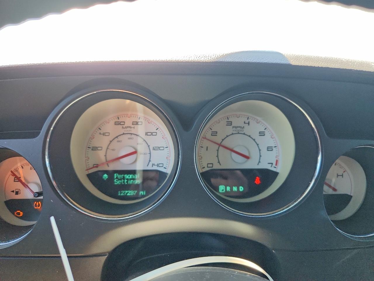 Dodge Challenger Sxt