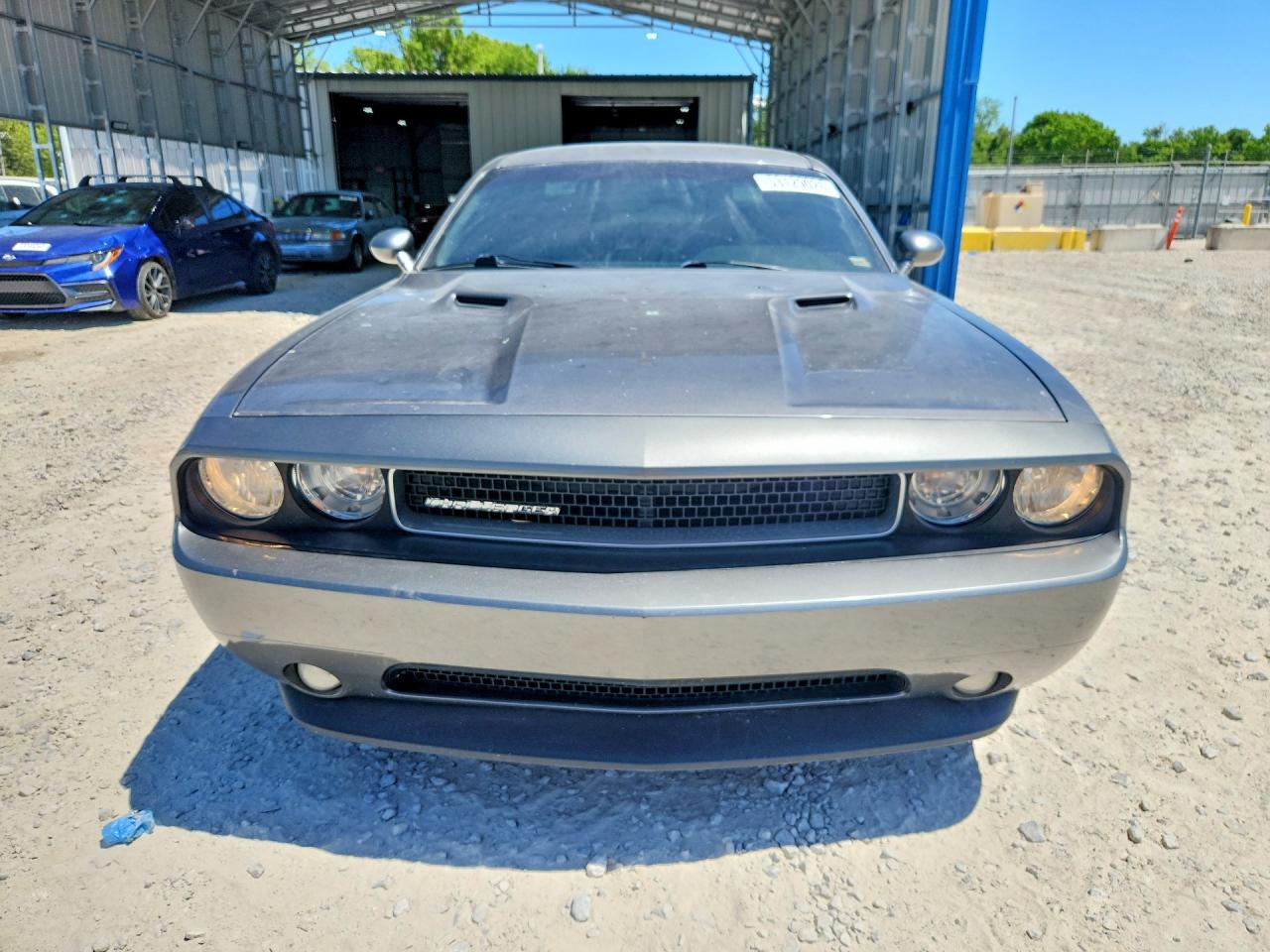 Dodge Challenger Sxt