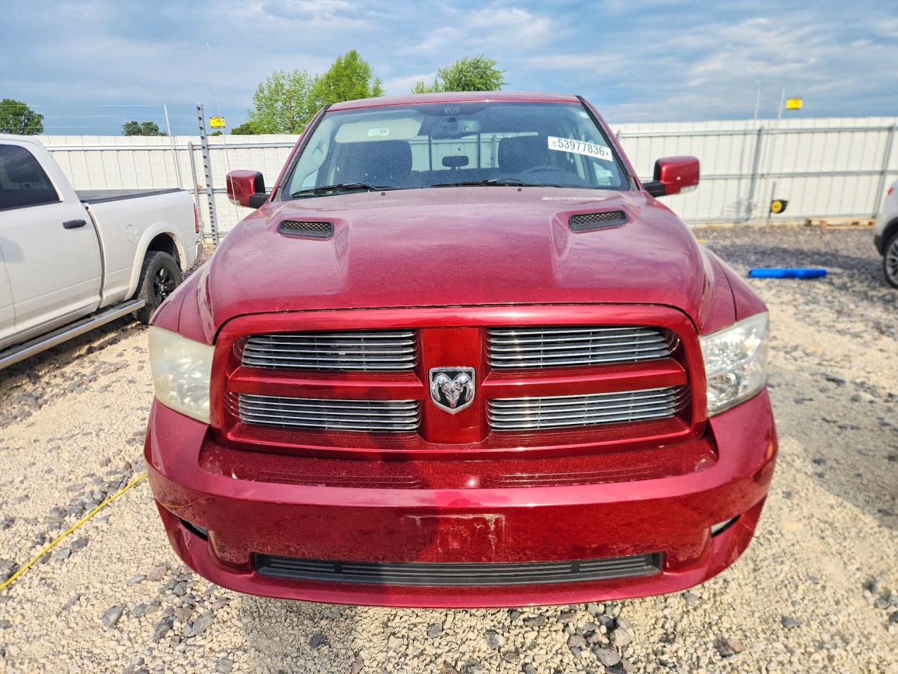 Dodge Ram 1500 Sport