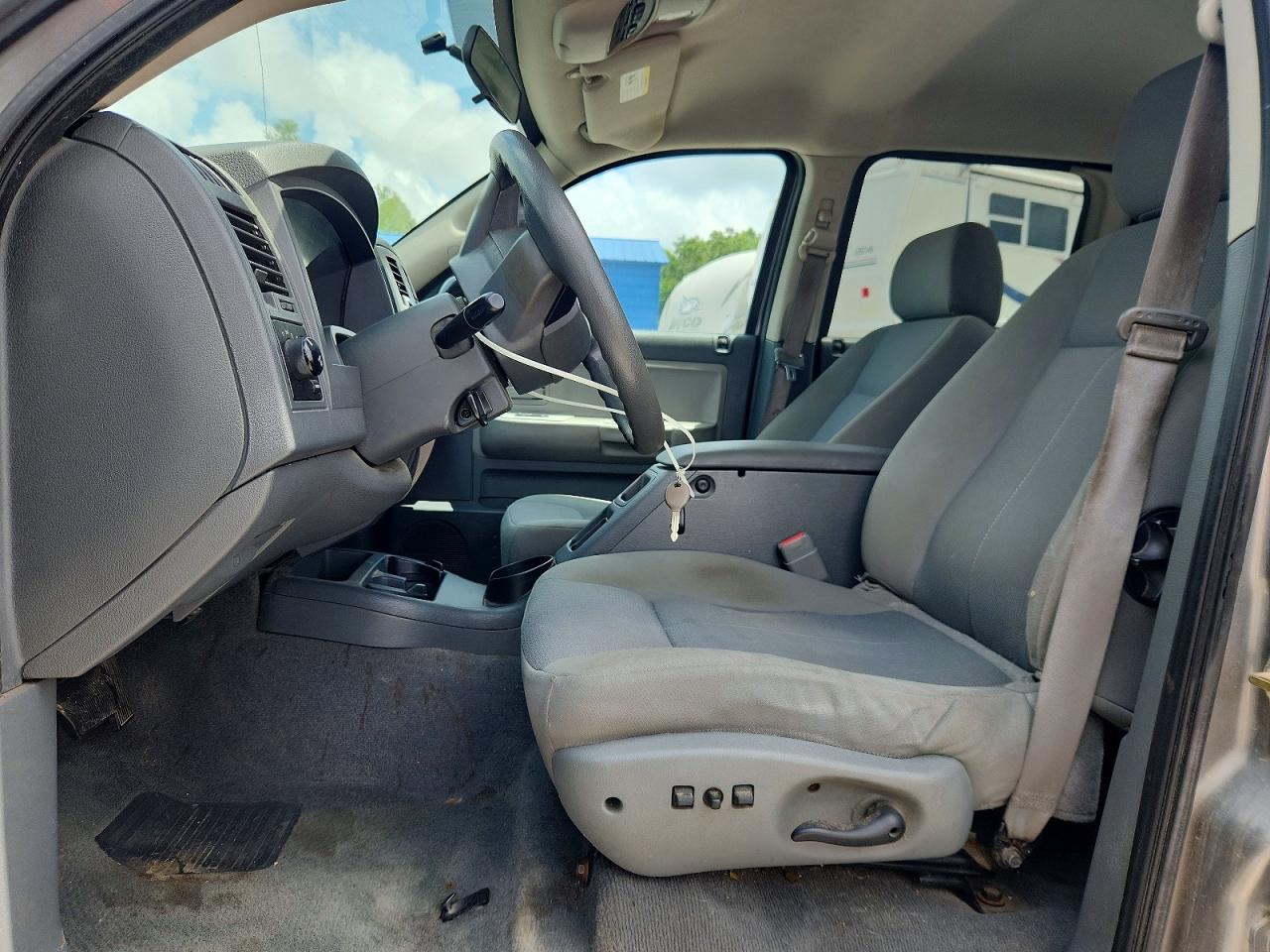 Dodge Dakota Quad Slt