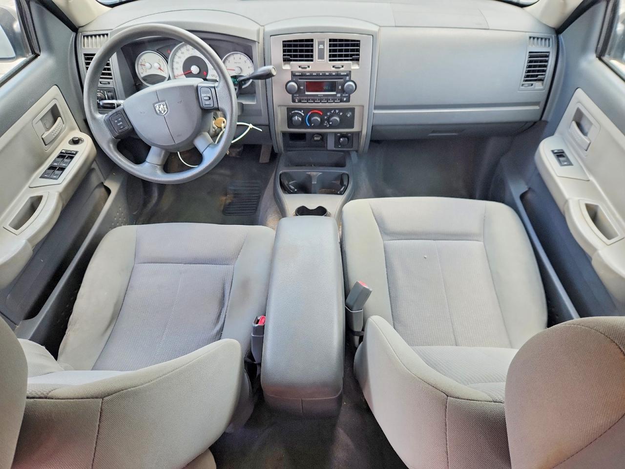 Dodge Dakota Quad Slt