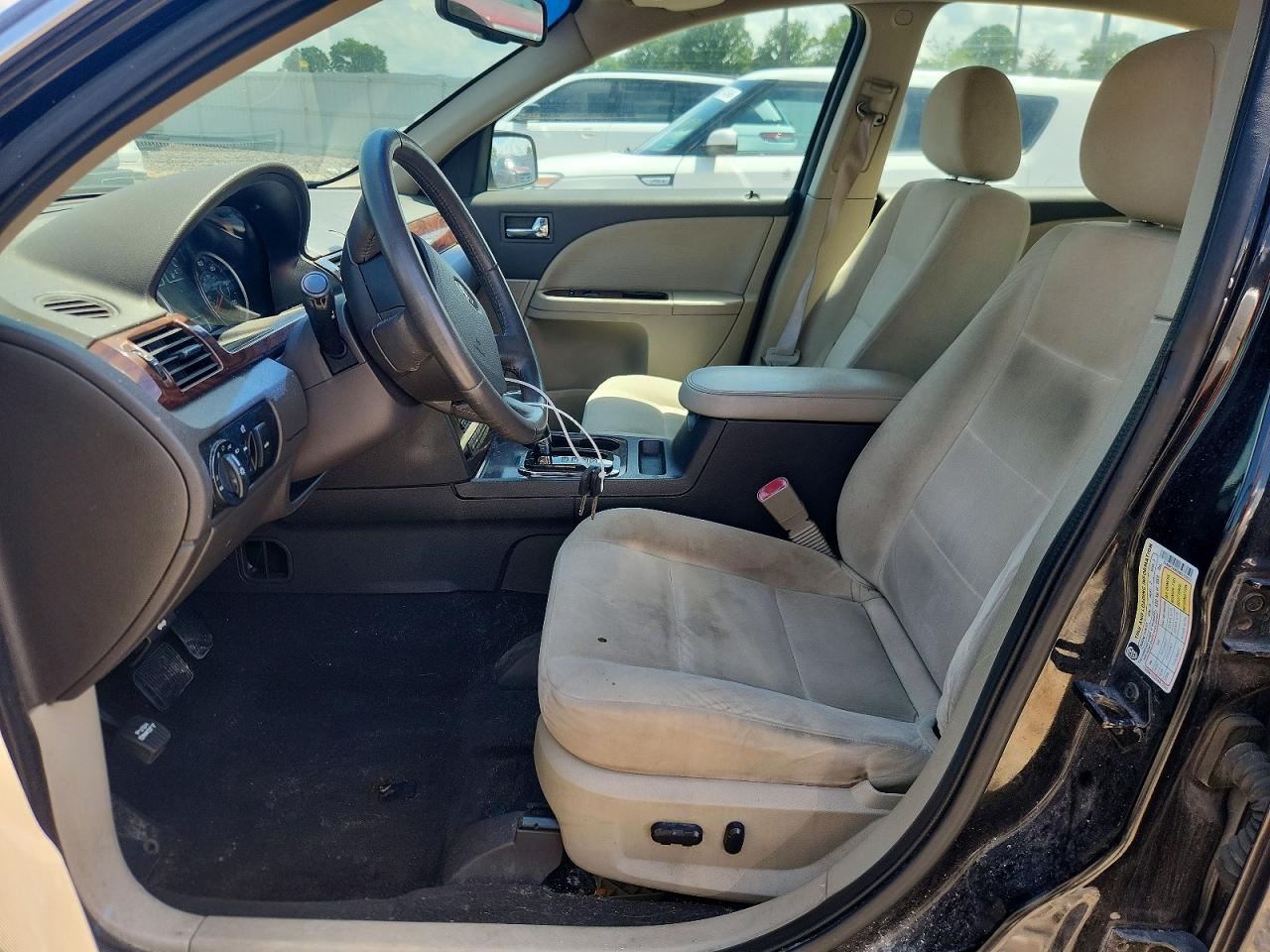 Ford Taurus Sel