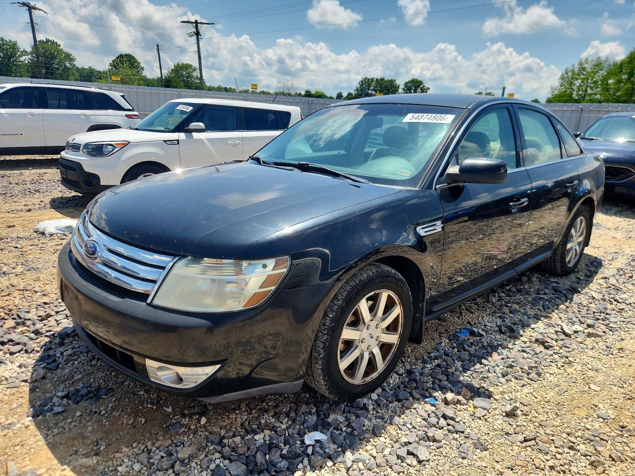 Salvage Ford Taurus Image