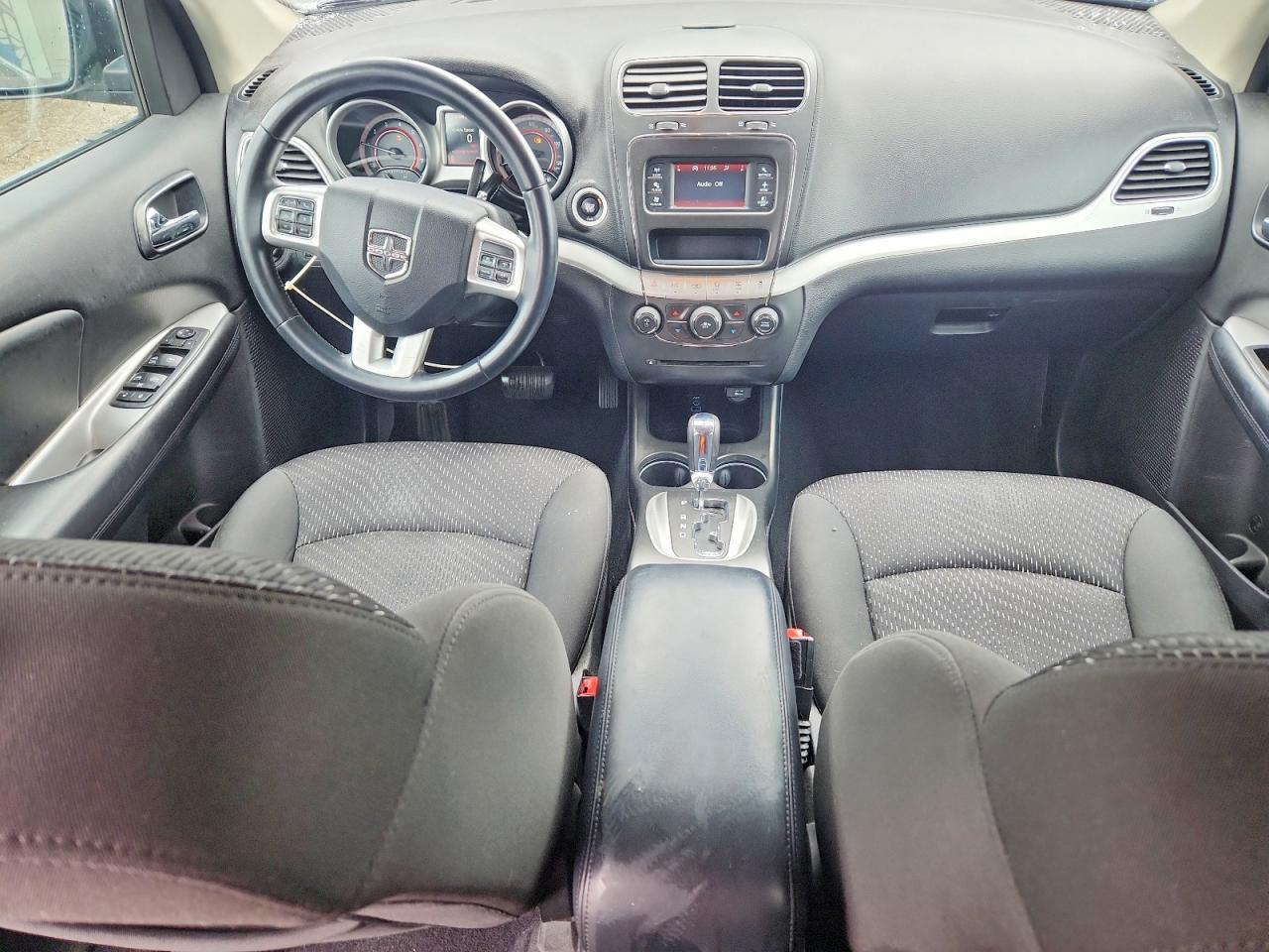 Dodge Journey Sxt