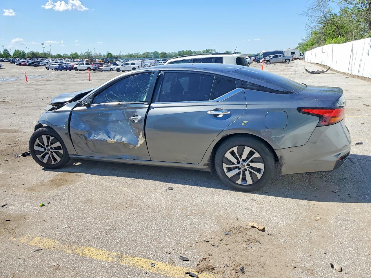 Nissan Altima S