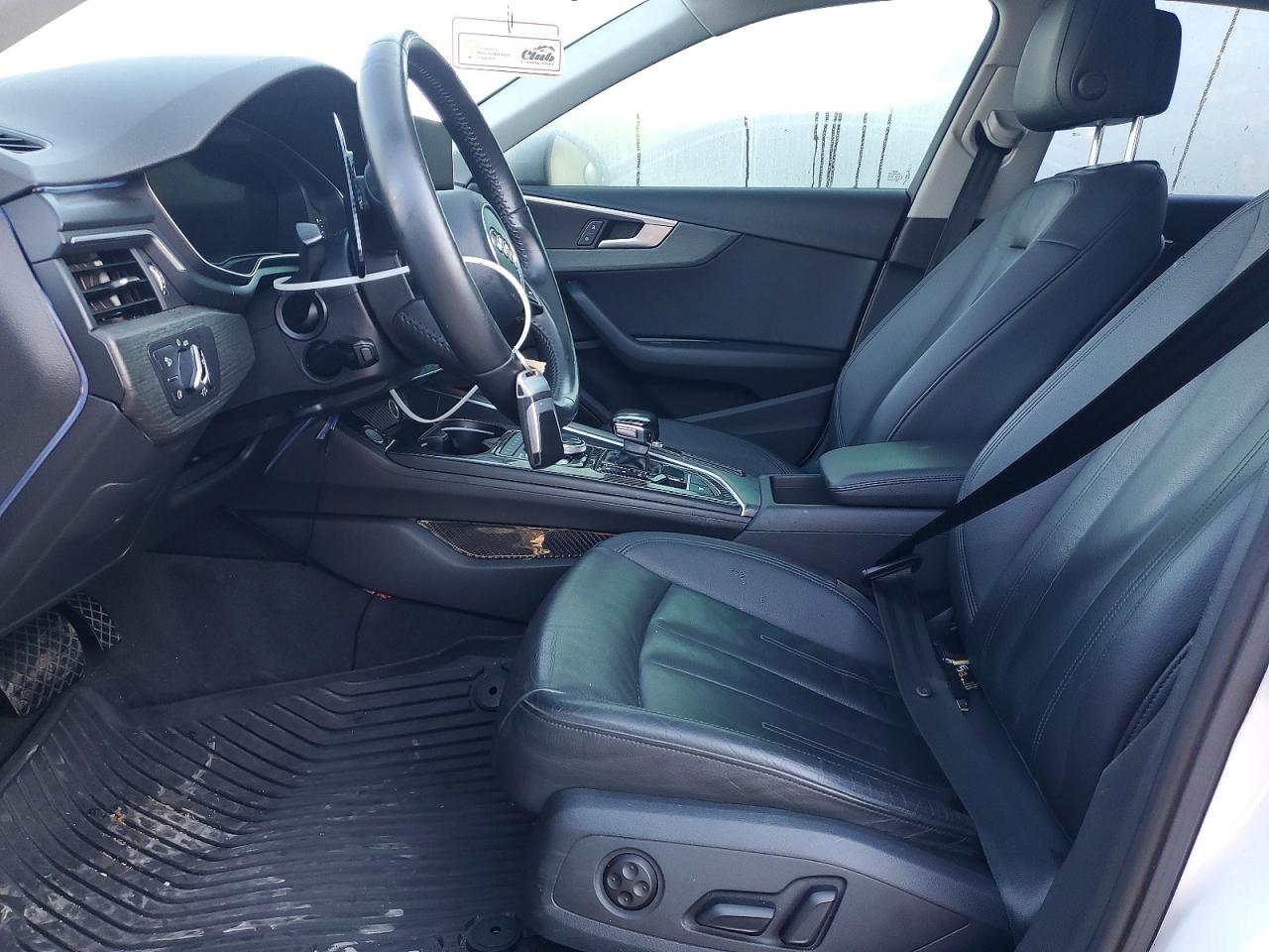 Audi A4 Premium