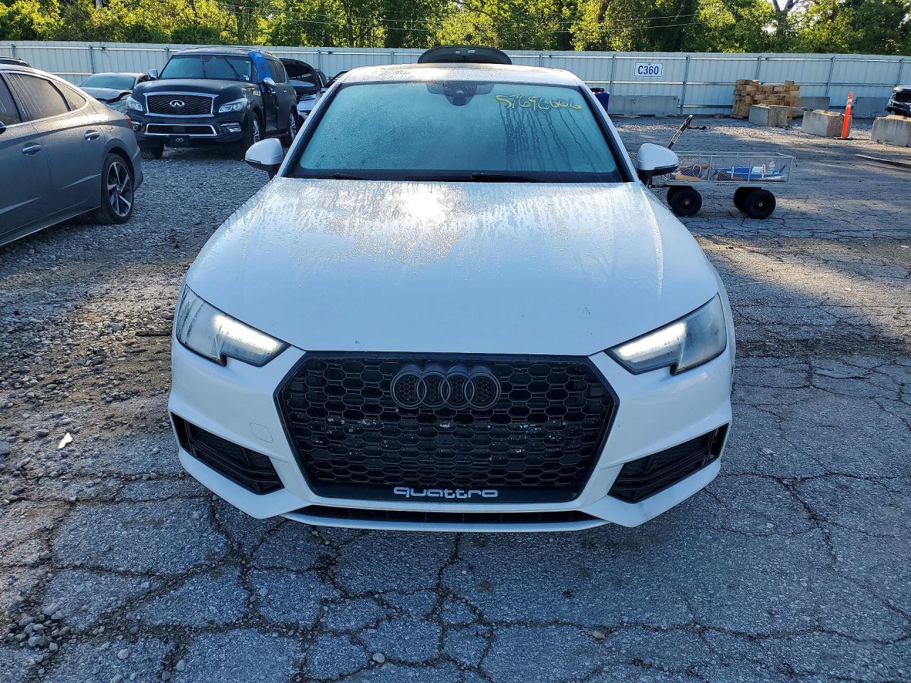 Audi A4 Premium