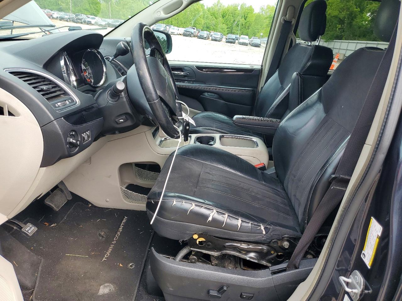 Chrysler Minivan Touring L
