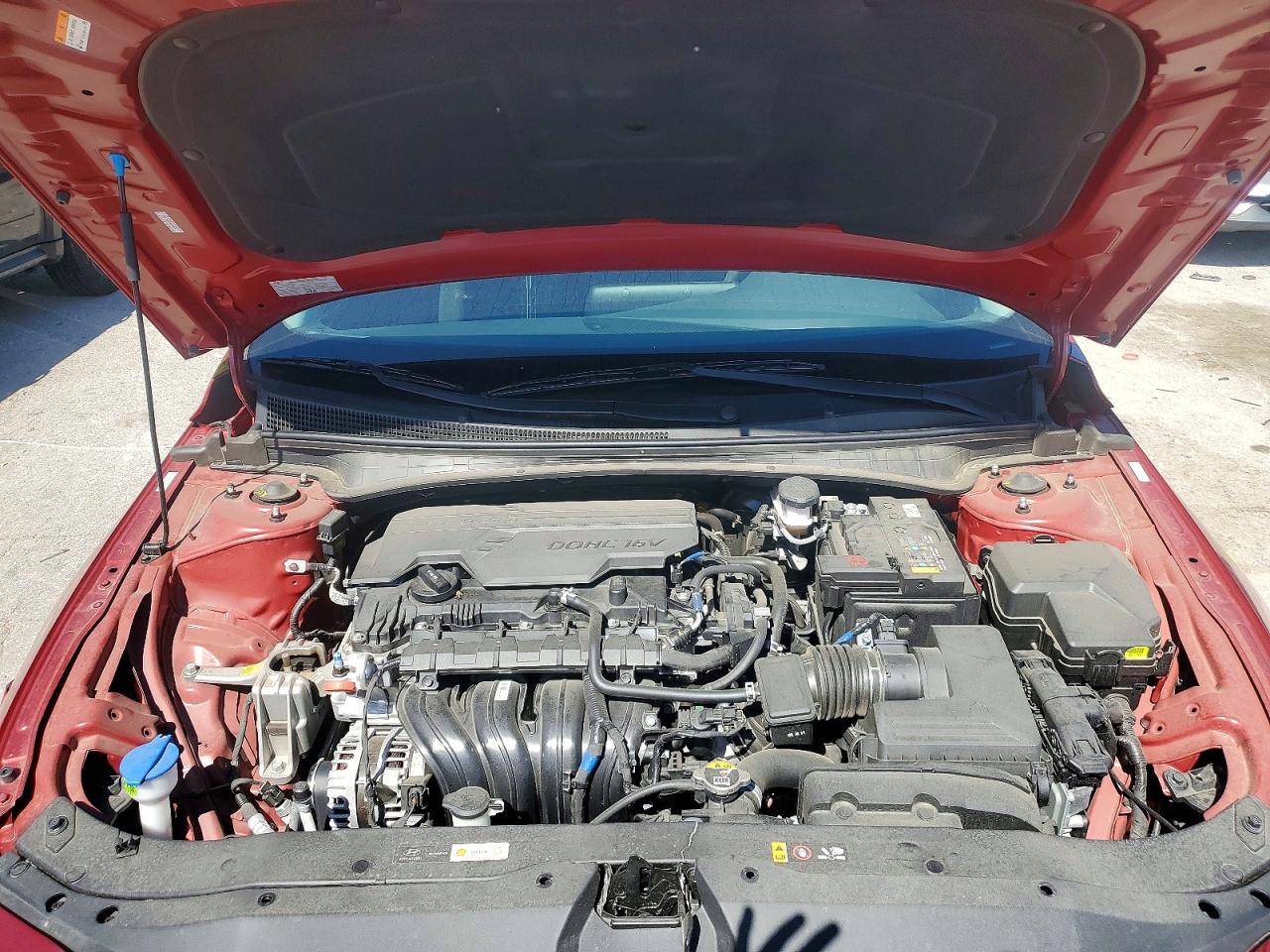 Hyundai ELANTRA Sel