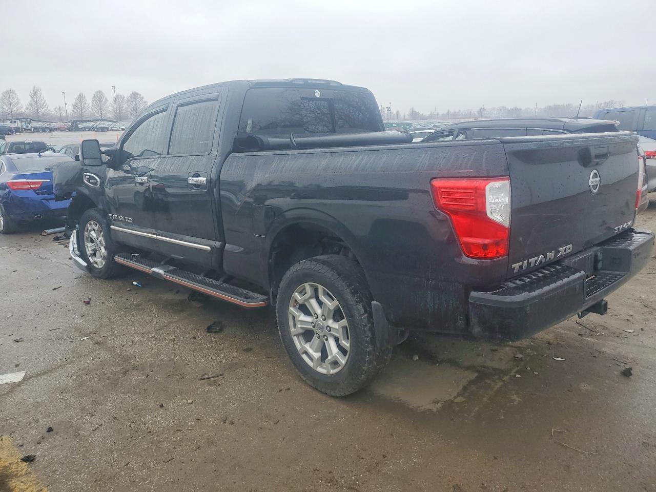 Nissan Titan Sv