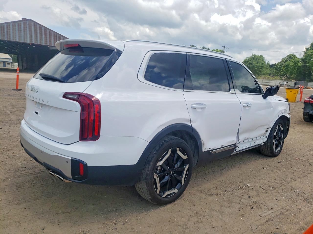 Kia Telluride S