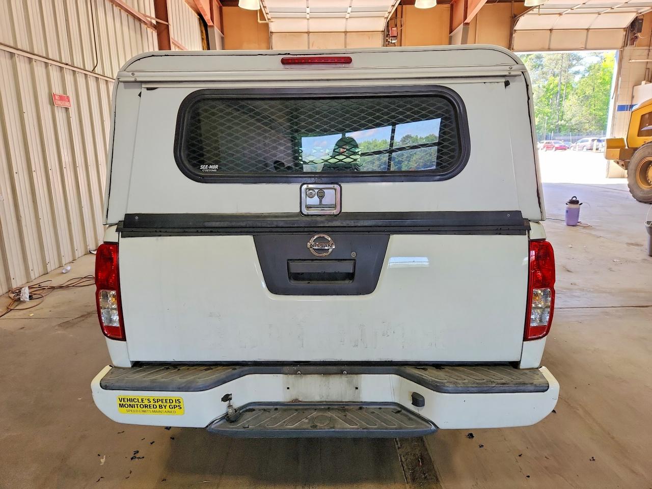 Nissan Frontier S