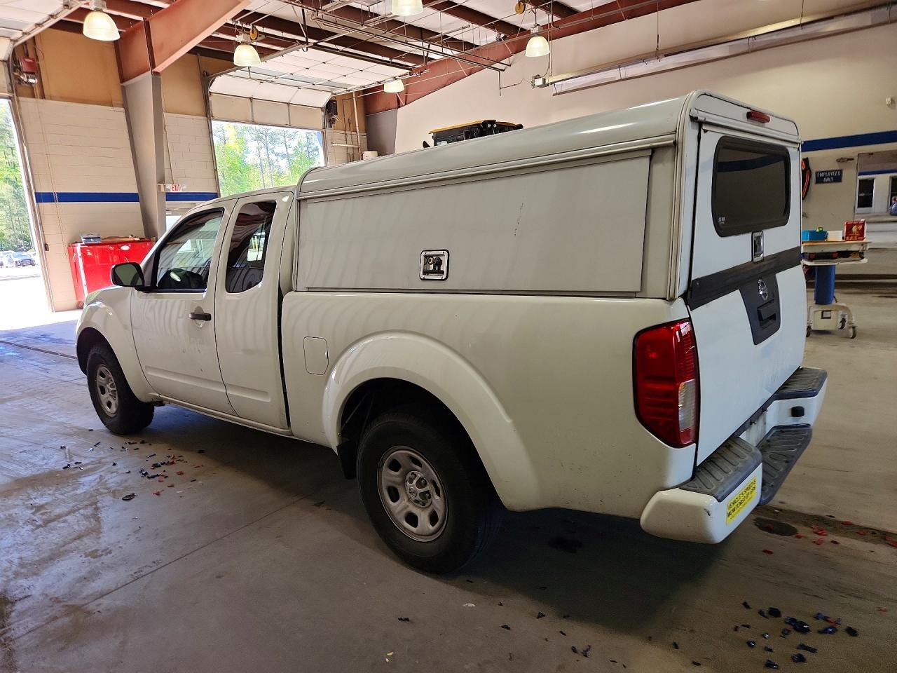 Nissan Frontier S
