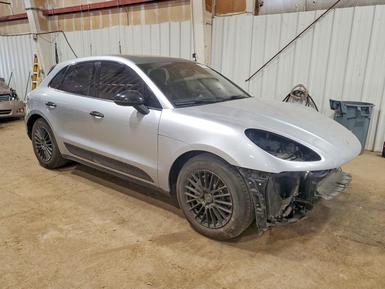 Porsche Macan S