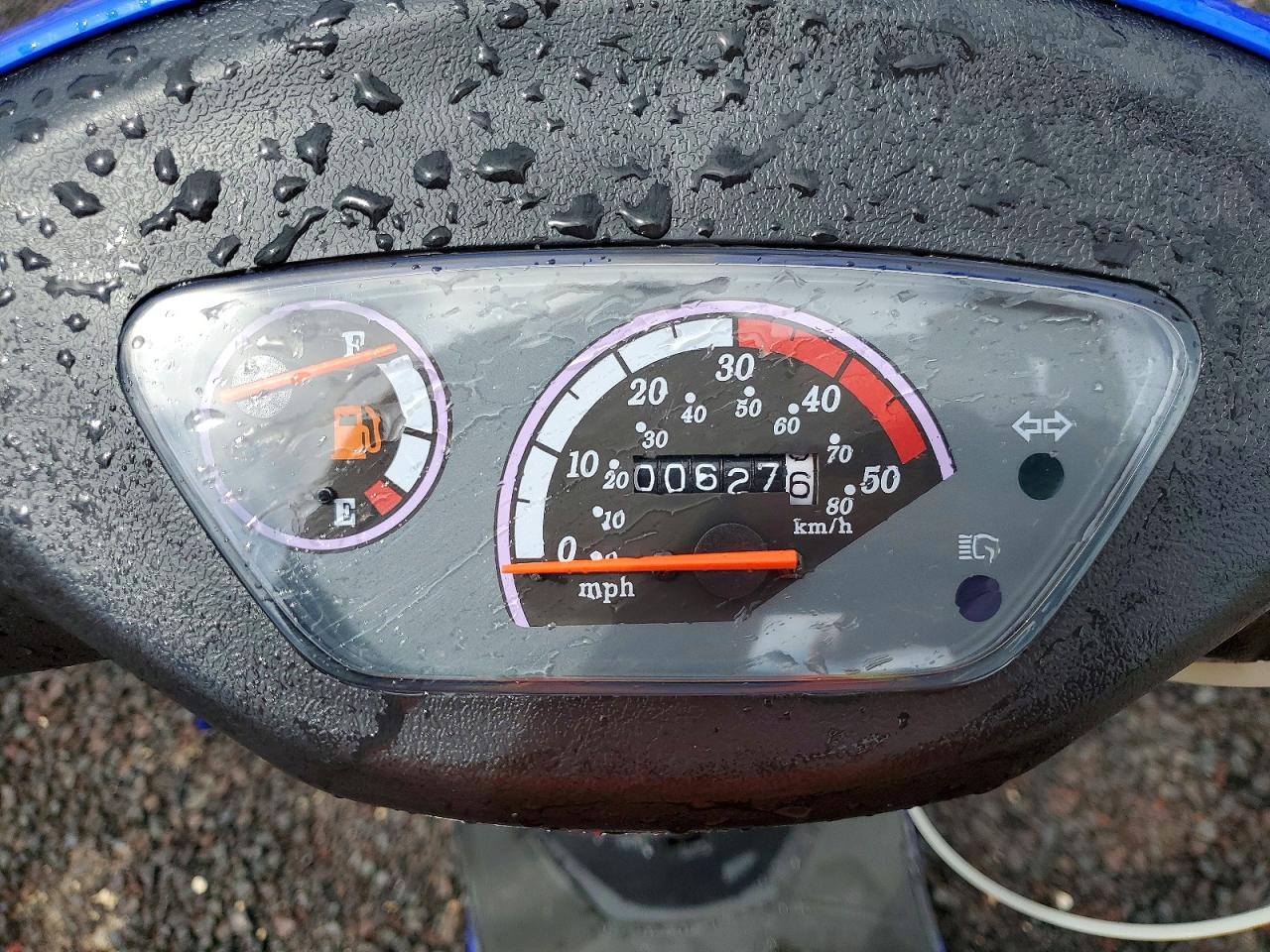 Zhon Moped