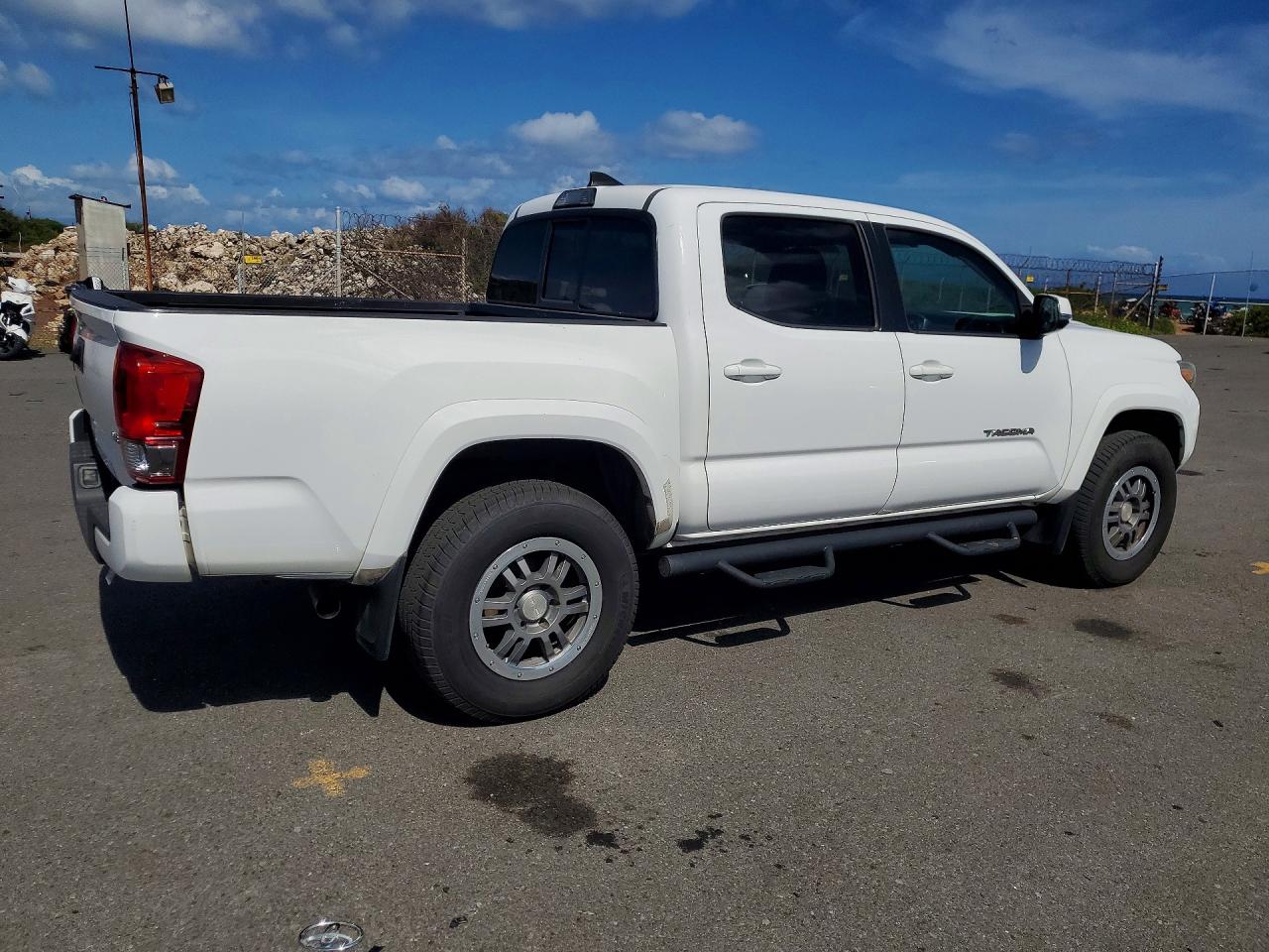 Toyota Tacoma Sr5 V6