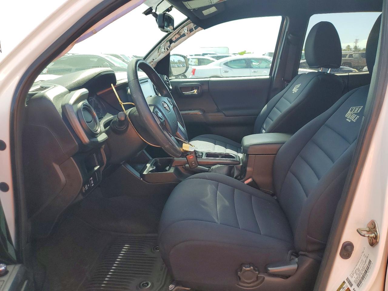 Toyota Tacoma Sr5 V6