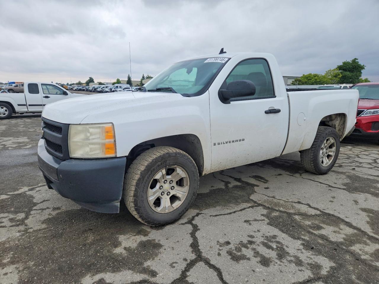 Salvage Chevrolet Silverado Image