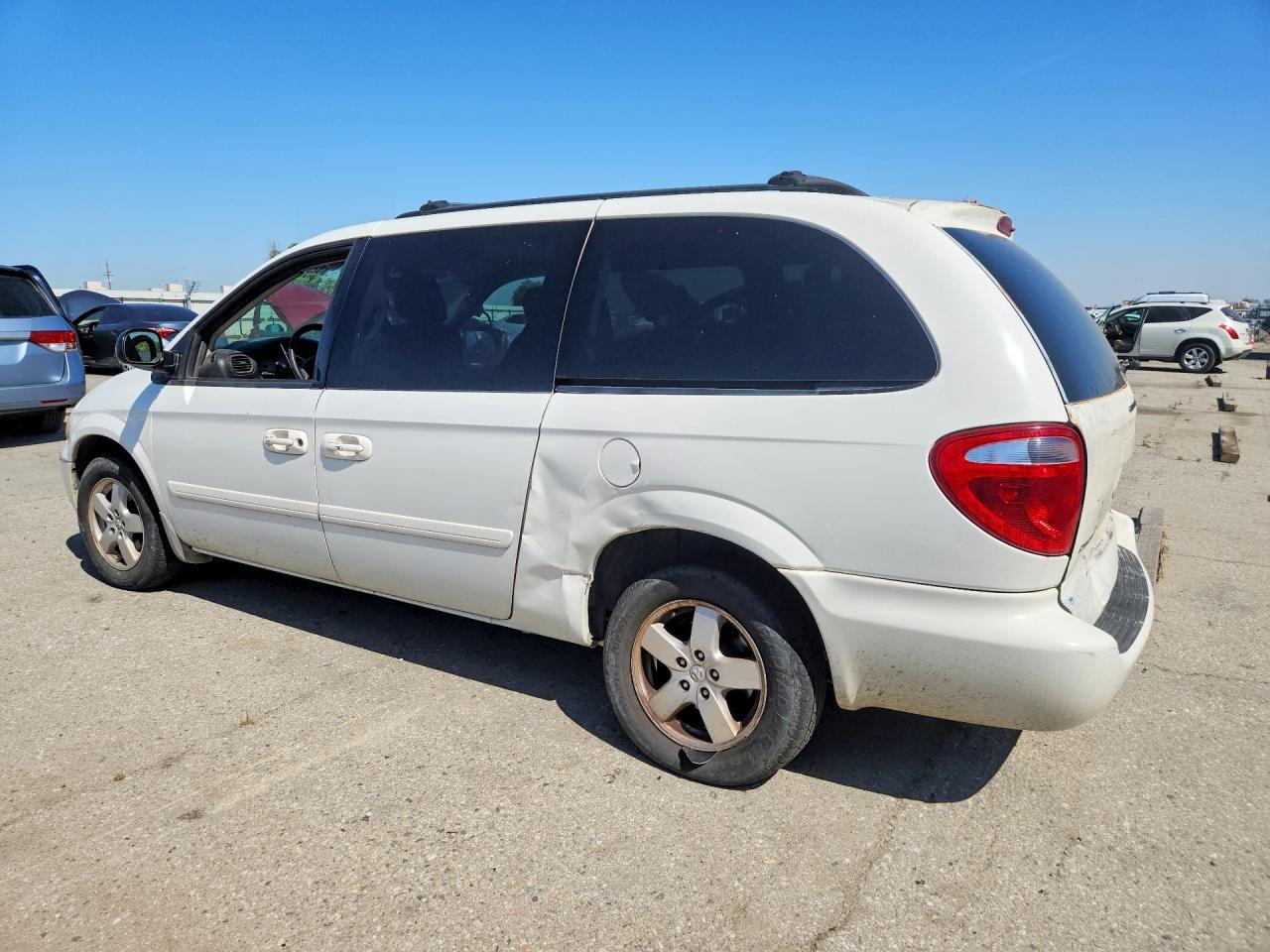 Dodge Caravan Sxt