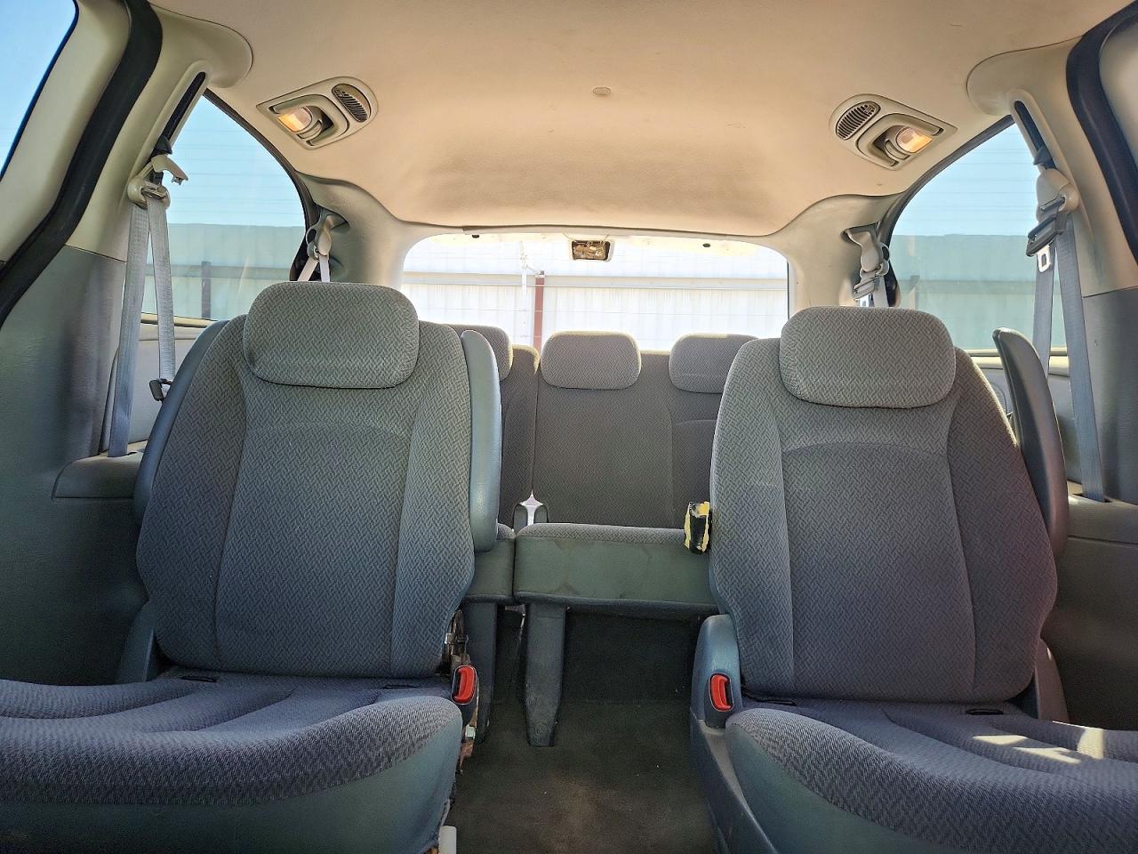 Dodge Caravan Sxt