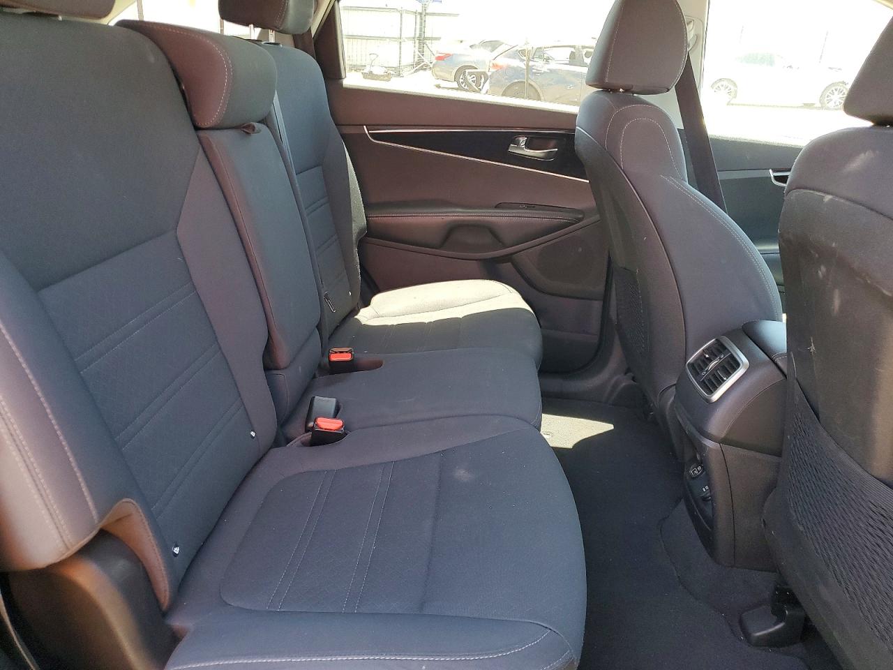 Kia Sorento Lx V6