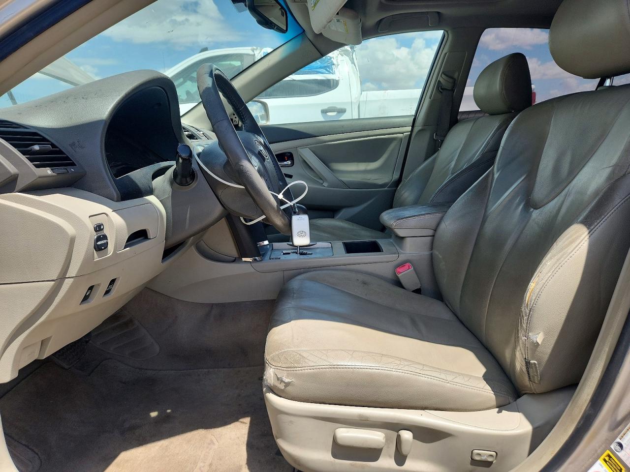 Toyota Camry Hybrid