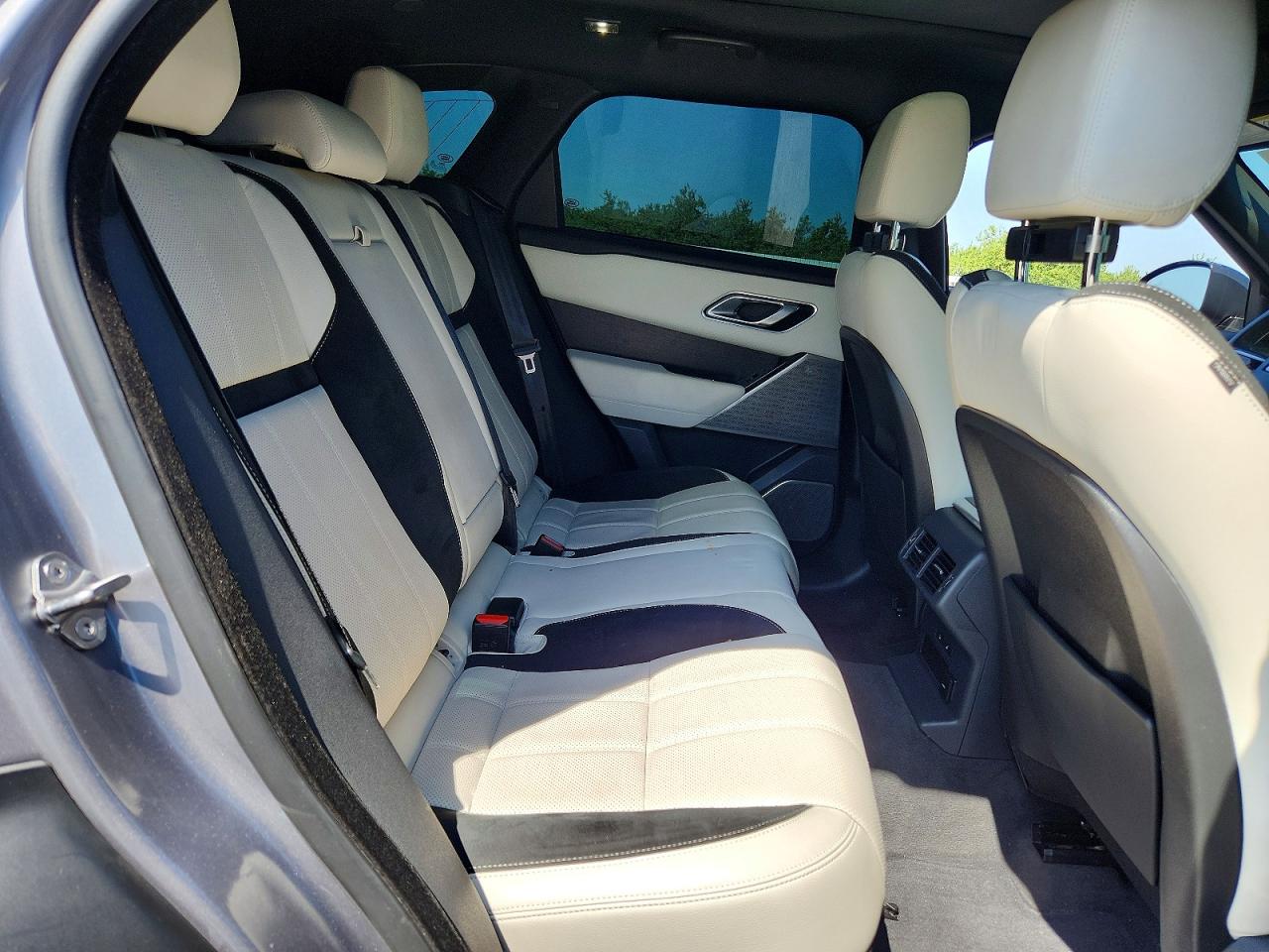 Land Rover Range Rover R-dynamic S