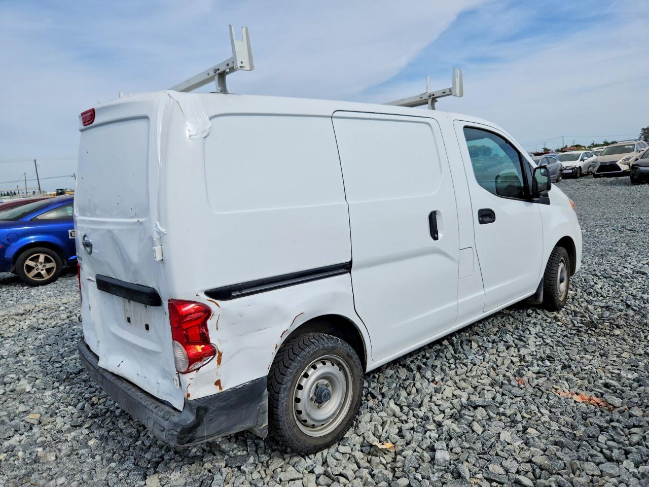 Nissan Nv S