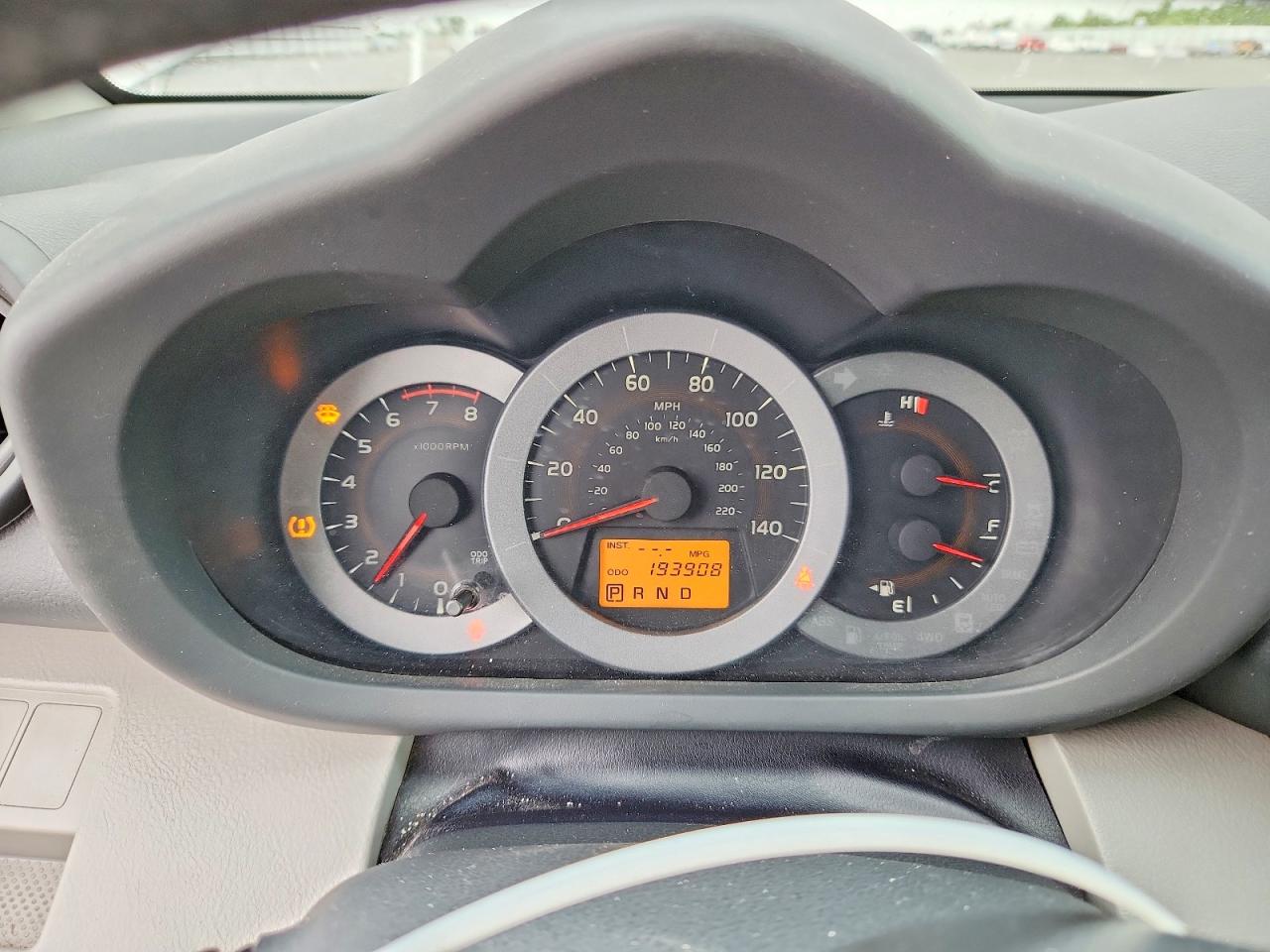 Toyota RAV4 Base