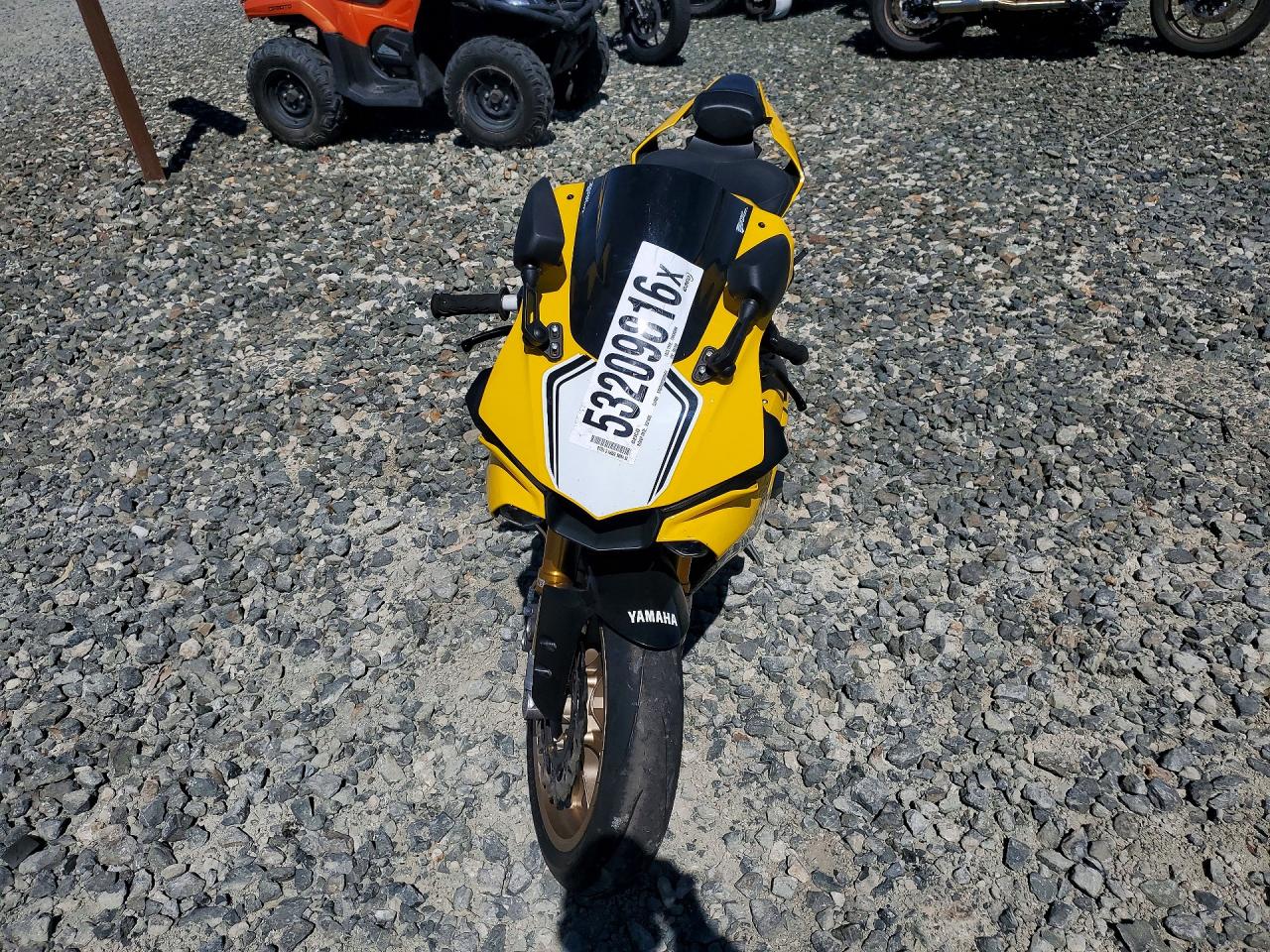 Yamaha Yzf1000 C