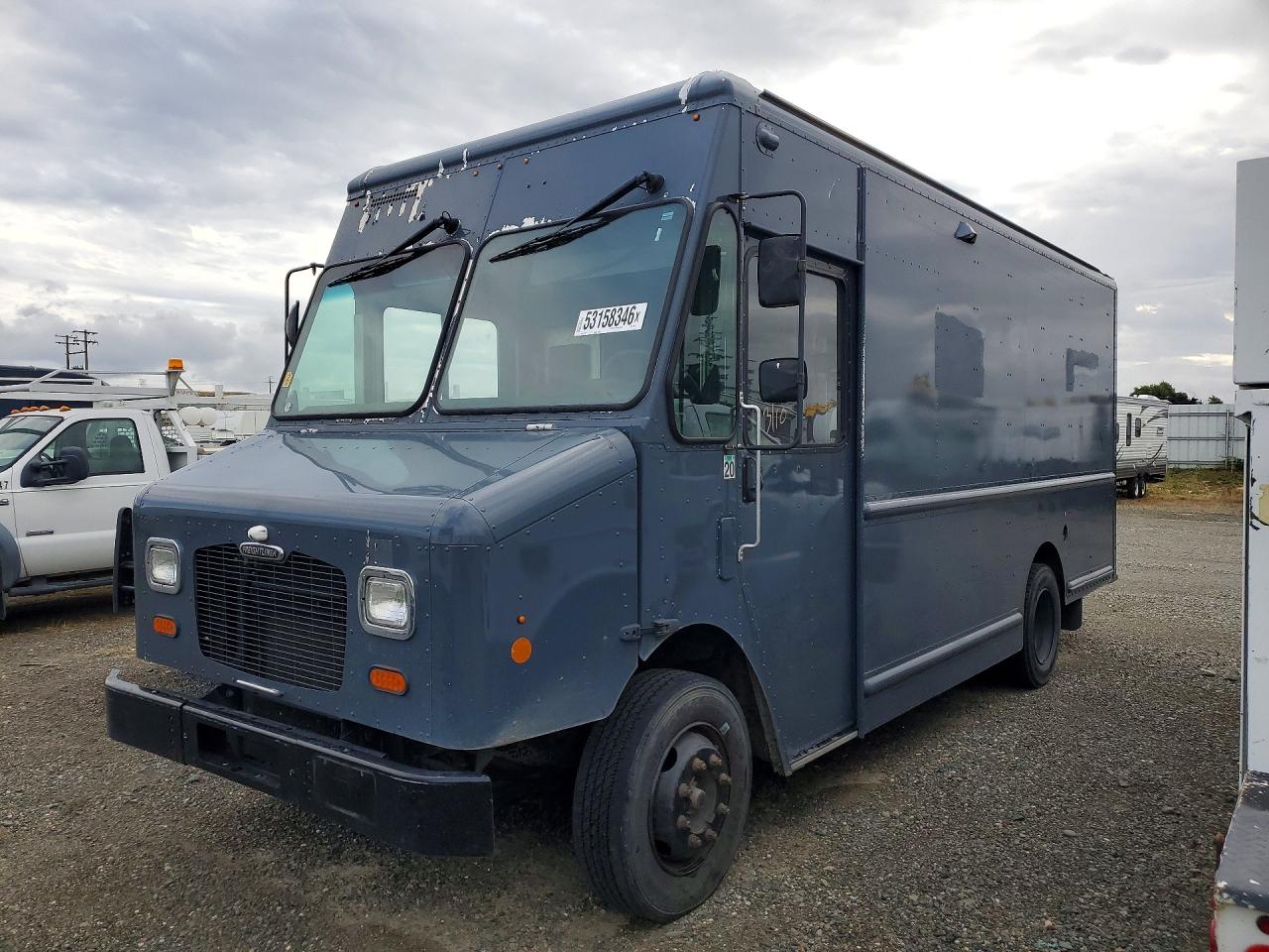 Salvage Freightliner Mt45 Chassis Image