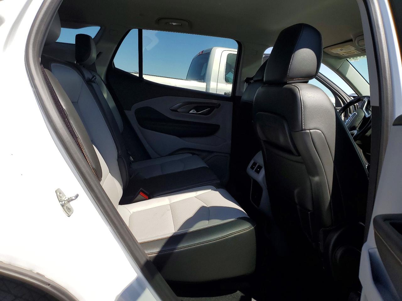 GMC Terrain Slt