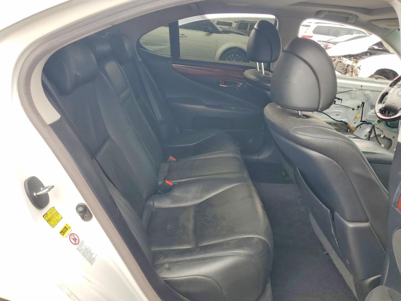 Lexus LS 460