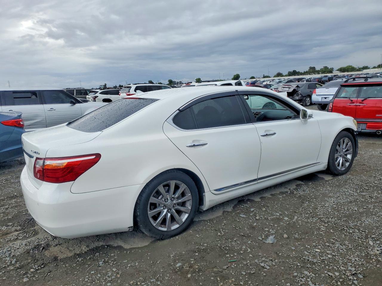 Lexus LS 460