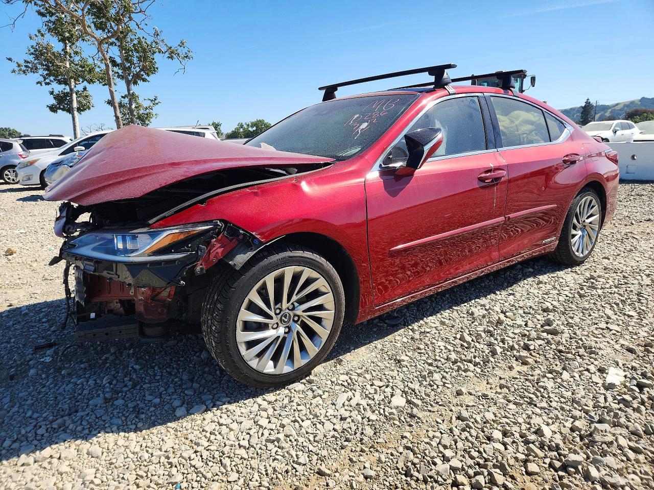 Salvage Lexus Es Image