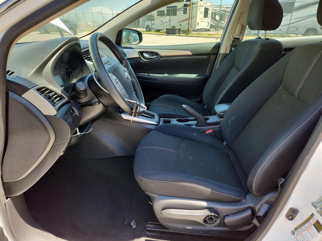 Nissan Sentra S
