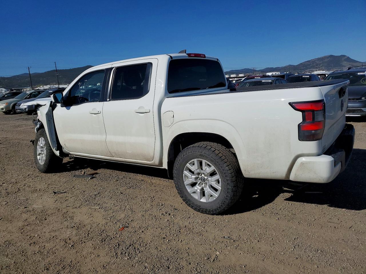 Nissan Frontier Sv