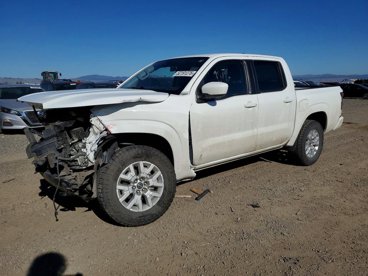 Salvage Nissan Frontier Image