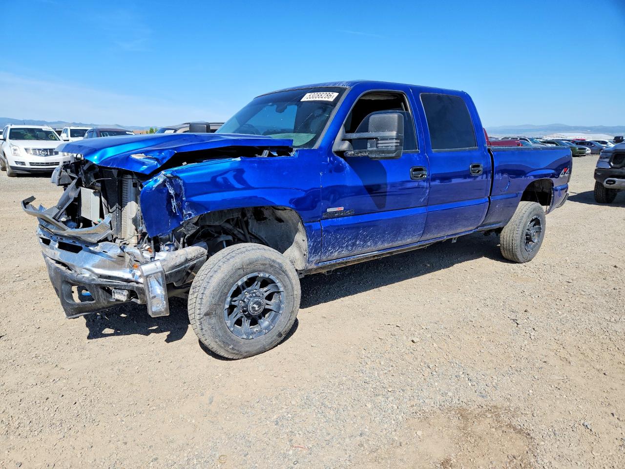 Salvage Chevrolet Silverado Image