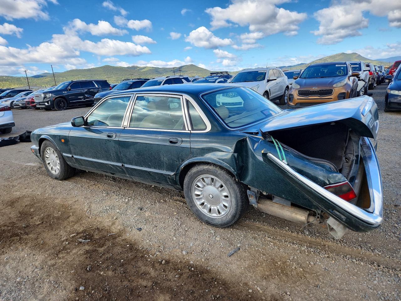 Jaguar Xj6