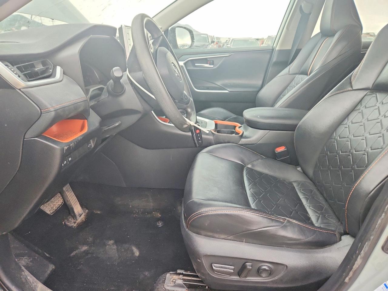 Toyota RAV4 Adventure