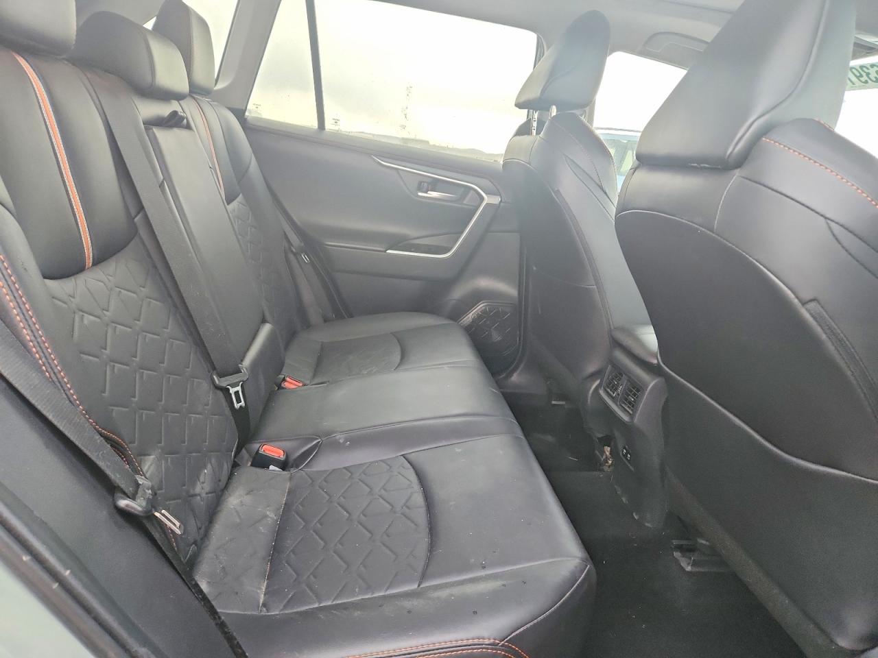 Toyota RAV4 Adventure
