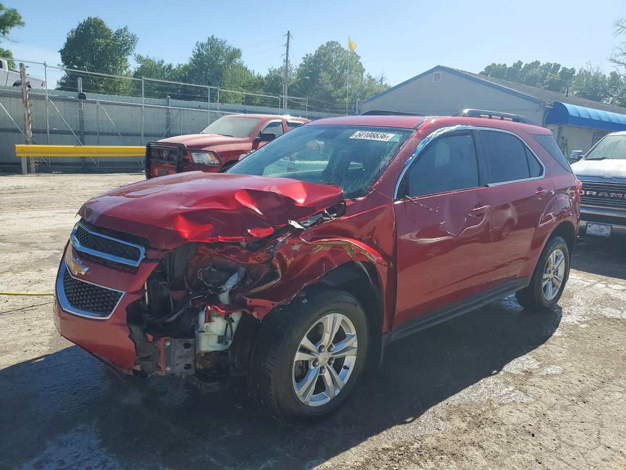 Salvage Chevrolet Equinox Image