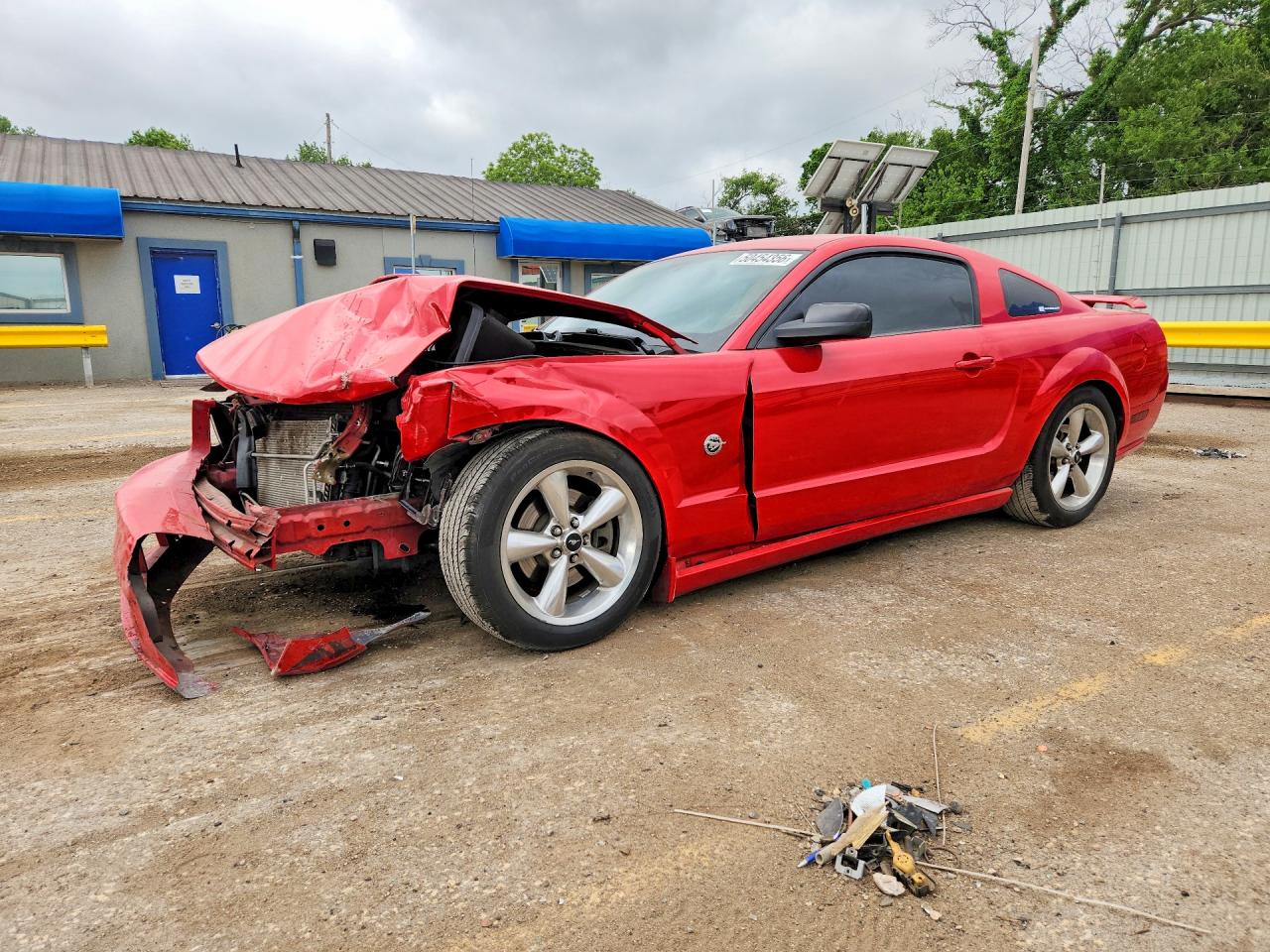 Salvage Ford Mustang Image