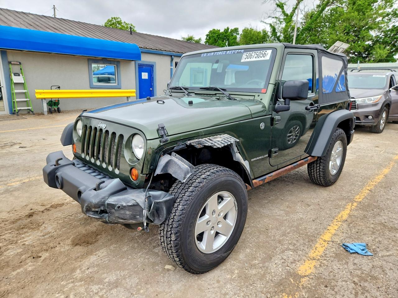 Salvage Jeep Wrangler Image