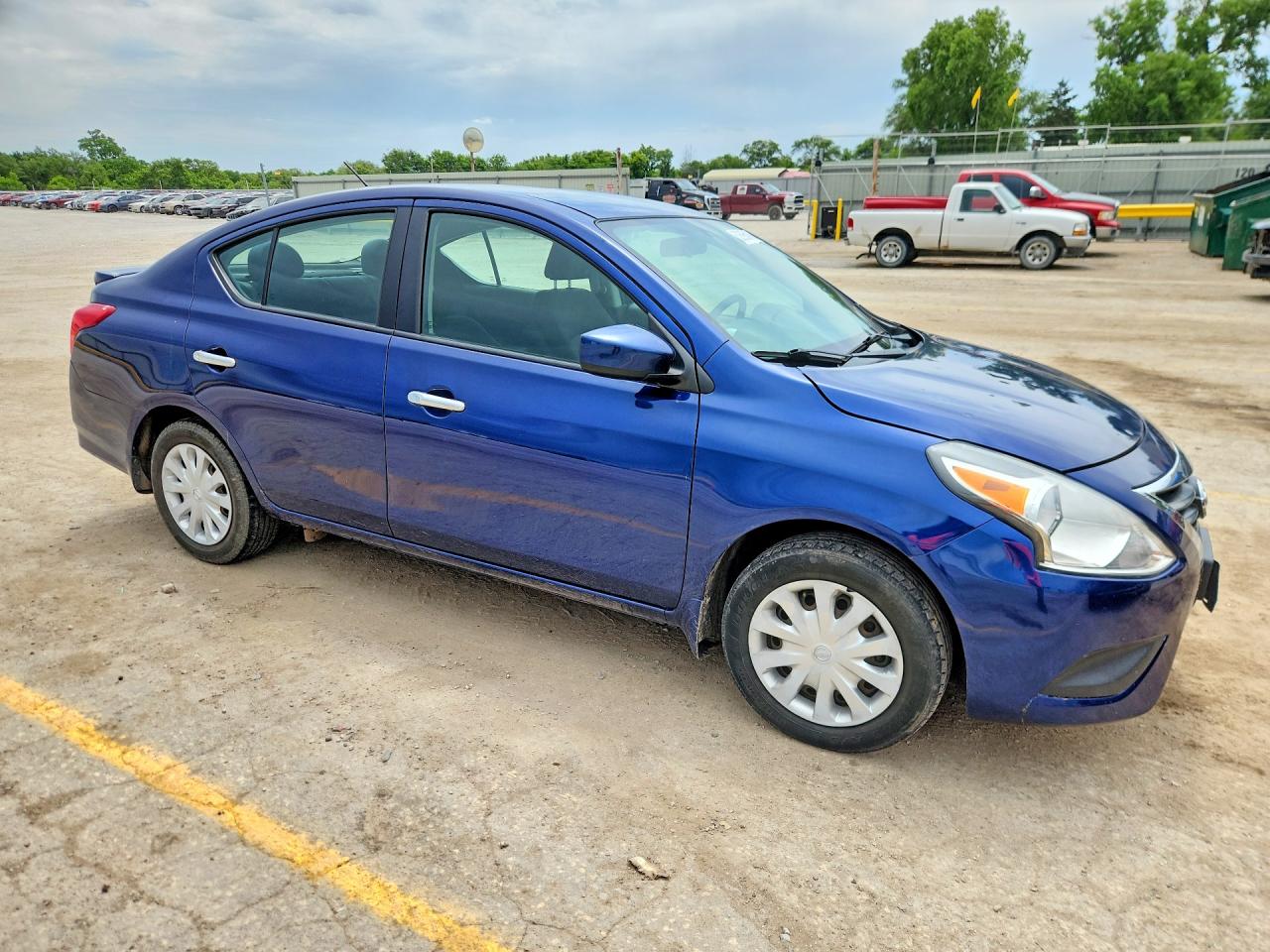 Nissan Versa Sv
